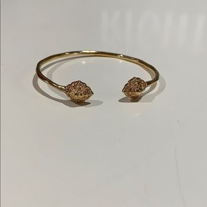 gold stella and dot bracelet